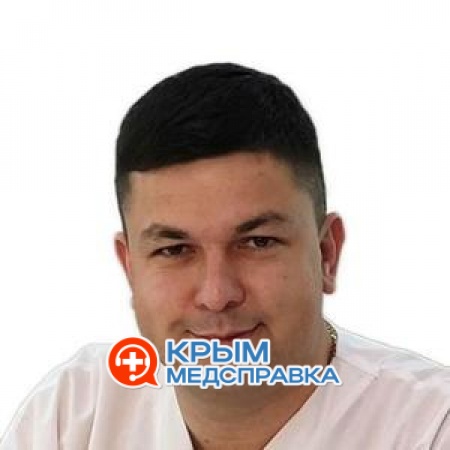 На фото Фахриев Элвис Эмир-Алиевич