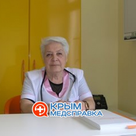 На фото Кузнецова Марина Петровна
