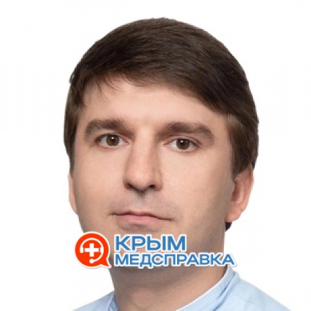 На фото Красненко Андрей Сергеевич