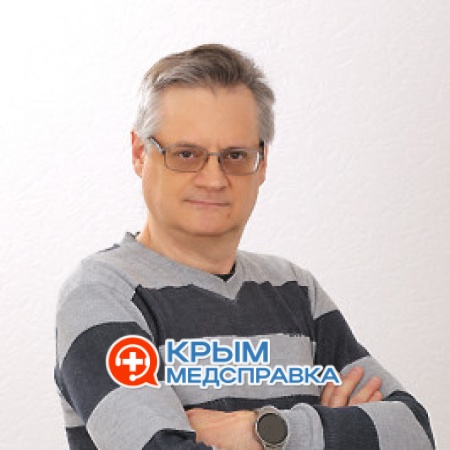 На фото Яровой Сергей Петрович