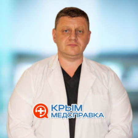 На фото Логутов Олег Михайлович