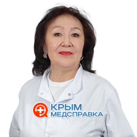 На фото Данзанова Цыжидма Найдановна