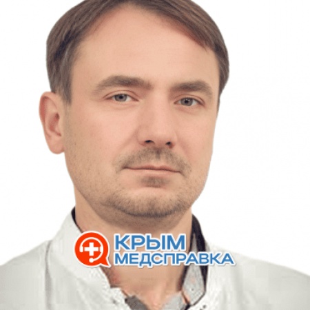 На фото Шкуренко Александр Сергеевич