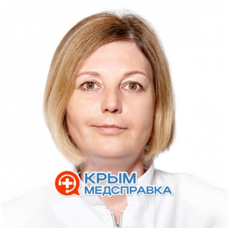 На фото Лаврова Лариса Валериевна