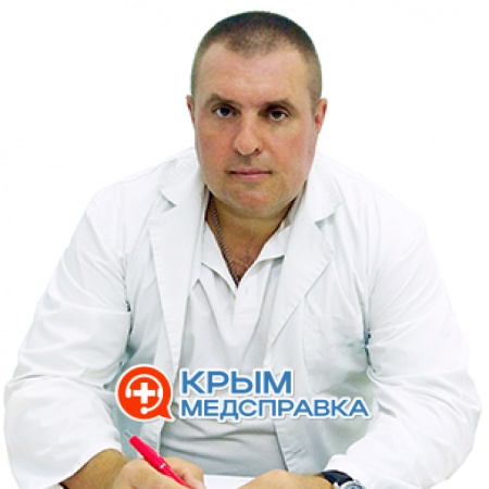 На фото Ивашко Руслан Васильевич