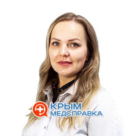 На фото Чужинова Евгения Николаевна