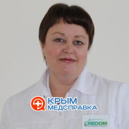 На фото Смунева Людмила Владимировна