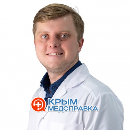 На фото Комаров Кирилл Вадимович