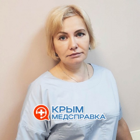 На фото Кузнецова Елена Борисовна