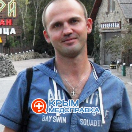 На фото Овчинников Илья Владимирович