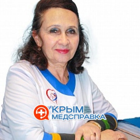 На фото Мельникова Людмила Ивановна