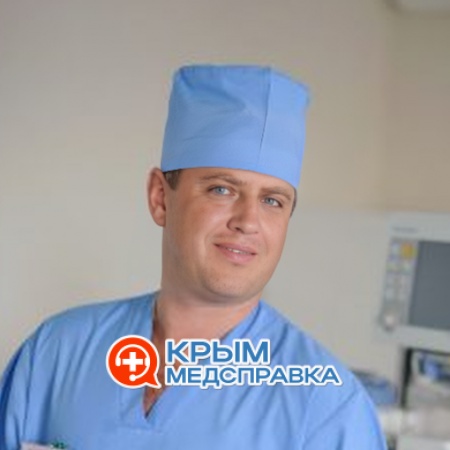 На фото Семченко Сергей Владимирович
