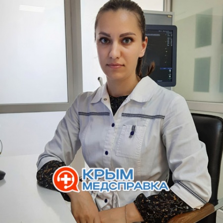 На фото Сизоненко Кристина Рашидовна