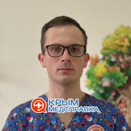 На фото Нестеренко Алексей Геннадьевич