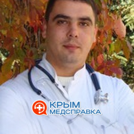 На фото Сараев Владимир Дмитриевич