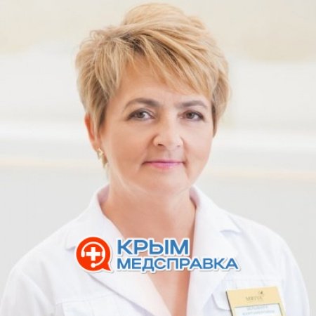 На фото Усеинова Зельфира Куртумеровна