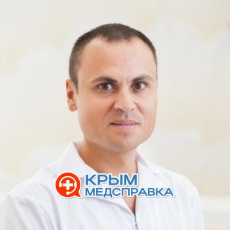 На фото Шабалин Юрий Алексеевич