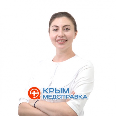 На фото Джемилева Лиля Эскендеровна