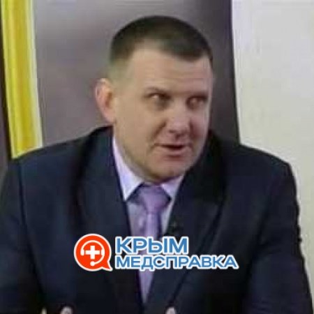 На фото Ивахненко Евгений Федорович