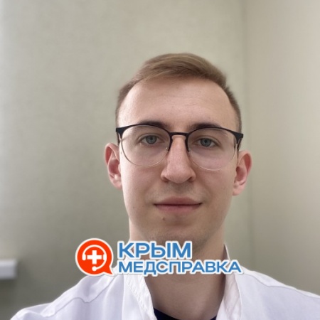 На фото Павловский Кирилл Юрьевич
