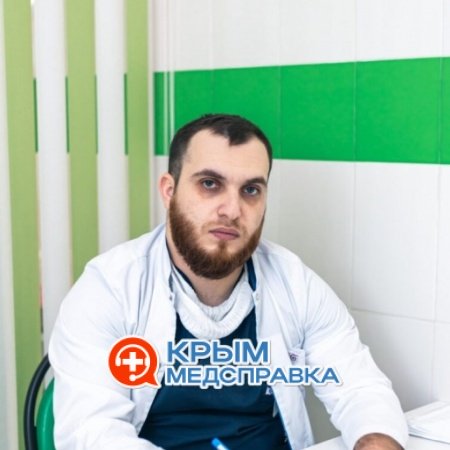 На фото Казиев Джамбулат Джамалудинович