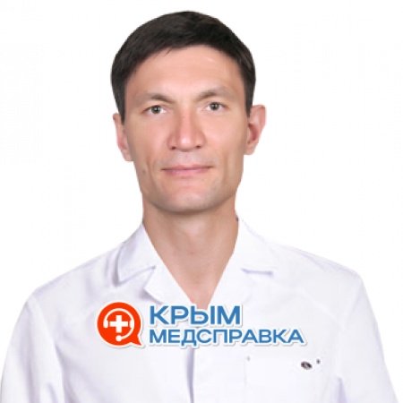 На фото Ахметов Ринат Суфьянович