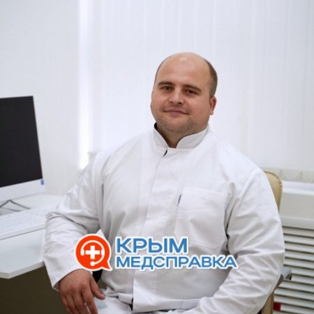 На фото Вознюк Артем Станиславович