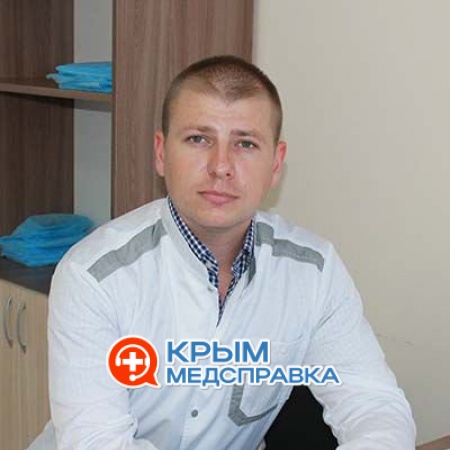 На фото Янчуков Александр Васильевич